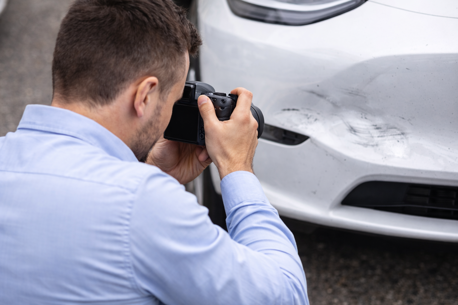 Gutachter bei der Arbeit